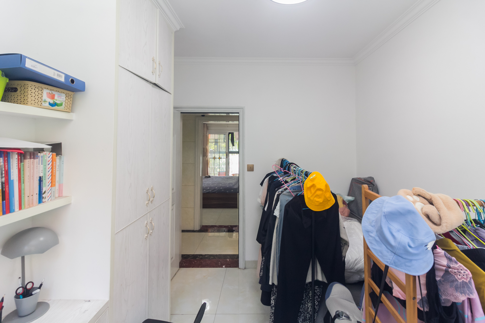 海德公园  4室2厅2卫    110.0万卧室