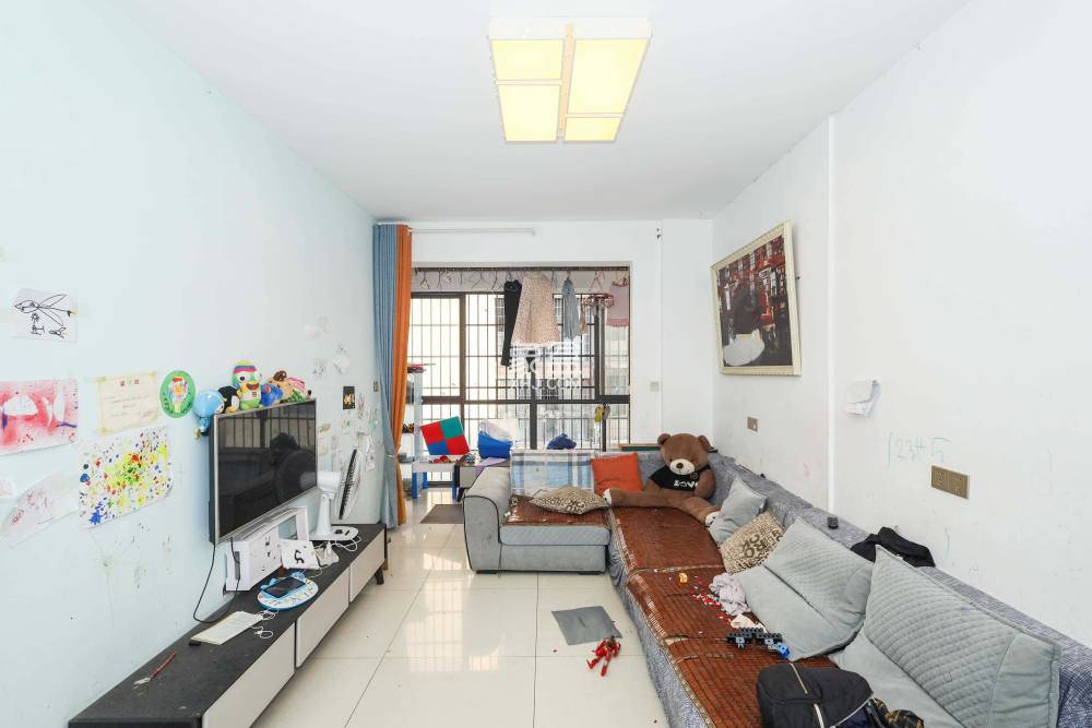 麓谷星辰 2室1厅 88.90万