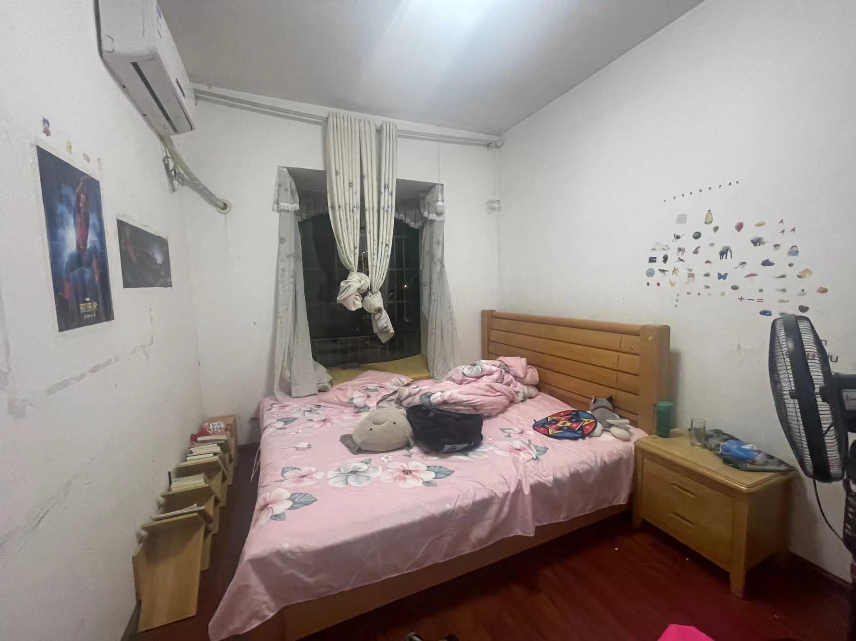 香山美境  3室2厅2卫    73.0万 香山美境  3室2厅2卫    73.0万客厅