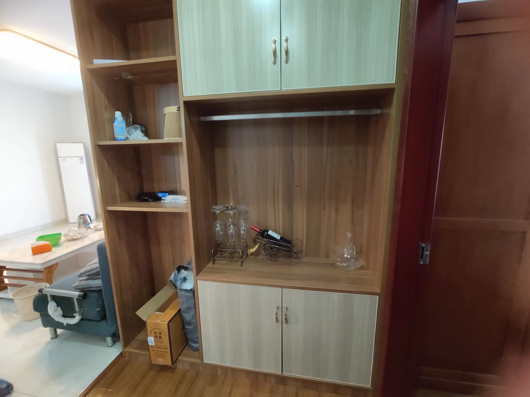 美的城四期 3室2厅2卫 56.0万 美的城四期 3室2厅2卫 56.0万客厅