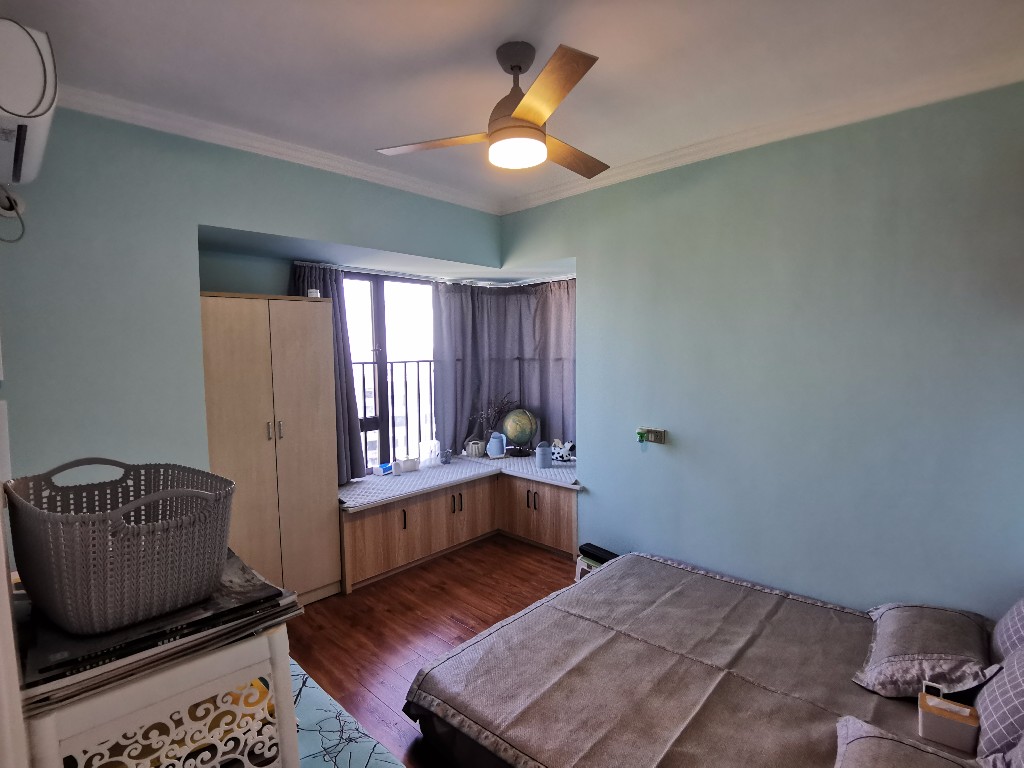 东部美的城 3室2厅2卫 88.0万 东部美的城 3室2厅2卫 88.0万客厅