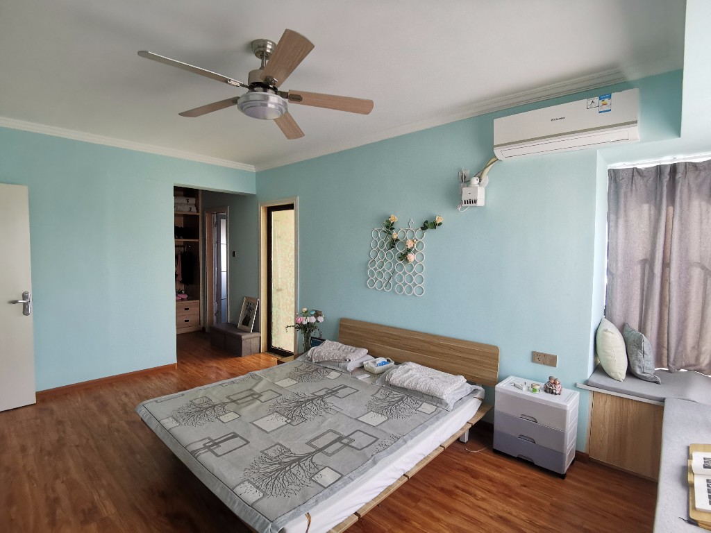 东部美的城 3室2厅2卫 88.0万 东部美的城 3室2厅2卫 88.0万客厅