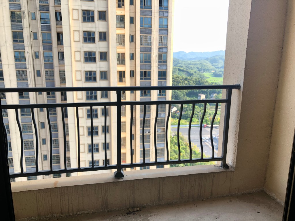 碧桂园 2室2厅1卫 32.8万 碧桂园 2室2厅1卫 32.8万客厅