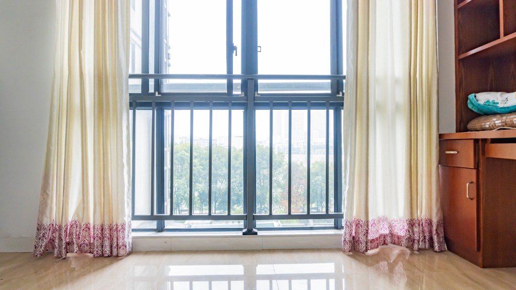 资江明珠 4室2厅2卫 67.80万 资江明珠 4室2厅2卫 67.80万客厅