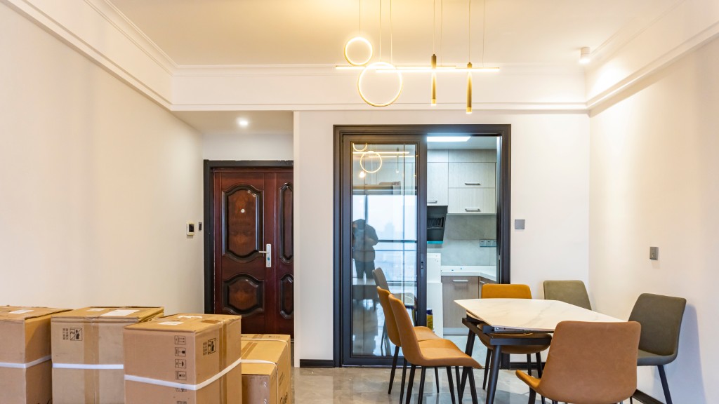 梓湖馨苑 3室2厅2卫 123.0万 梓湖馨苑 3室2厅2卫 123.0万客厅