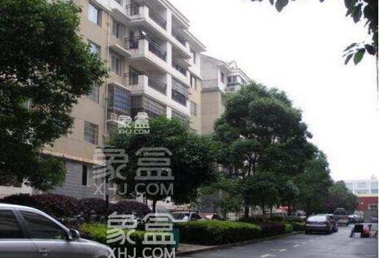 万家丽北路二手房推荐 红树湾规划配套一应俱全、户型设计合理，功能全面