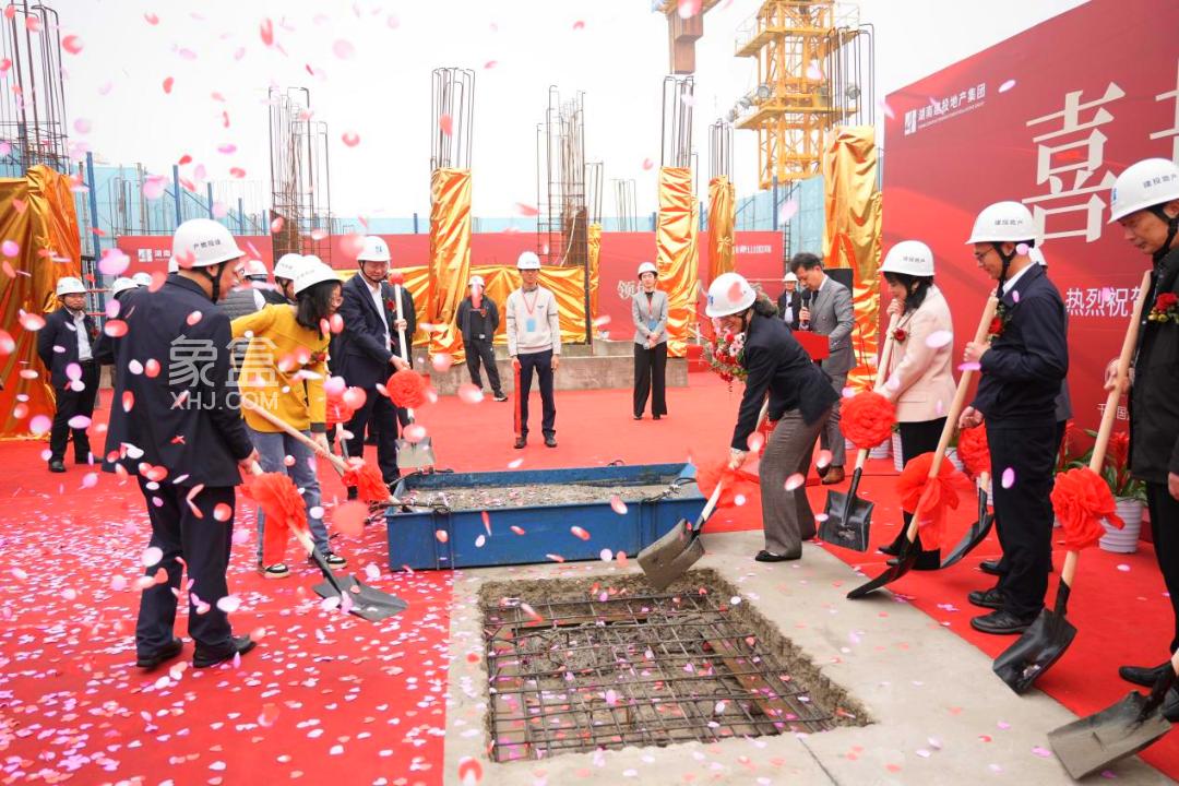 【报名季】3月8日建工象山国际C9栋喜封金顶，博才建业学校建面127-224㎡热销中！