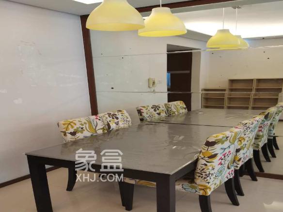 【租房季】长郡雨外左家塘中学周边租房靠近商圈,户型周正舒适 【租房季】长郡雨外左家塘中学周边租房靠近商圈,户型周正舒适