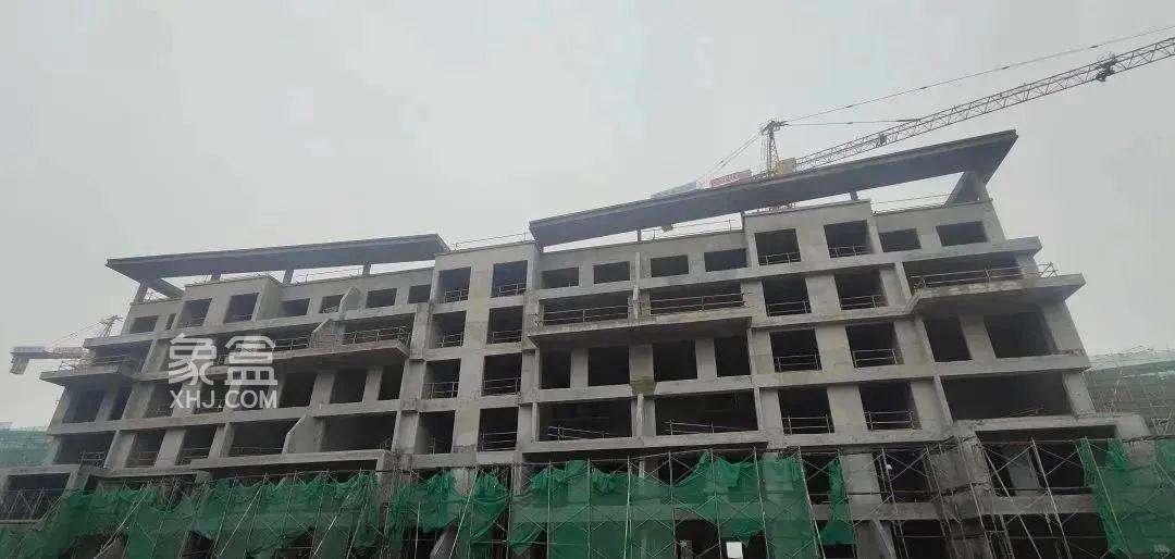 【报名季】三一云湖3月家书，师大附属学校建面112-292㎡高层+叠墅热销中！