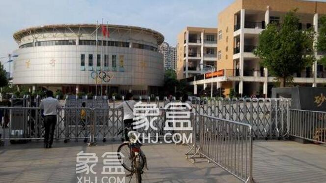 長沙泰禹小學(xué)是公立還是私立  長沙泰禹小學(xué)附近小區(qū)推薦