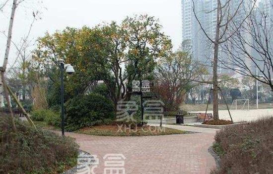 长沙香樟路二手房系列一：融科东南海二手房价贵不贵 融科东南海的房子怎么样