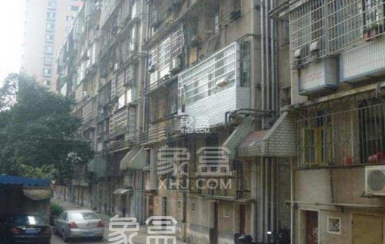 長沙香樟路二手房系列五：香樟路電信宿舍有多少戶 香樟路電信宿舍周邊配置如何