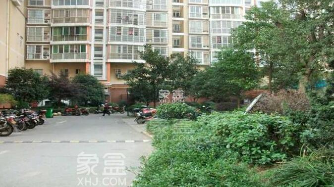漓湘路二手房推薦 圣力華苑自設(shè)10000余平米幼兒園，省重點長沙縣一中近在咫尺
