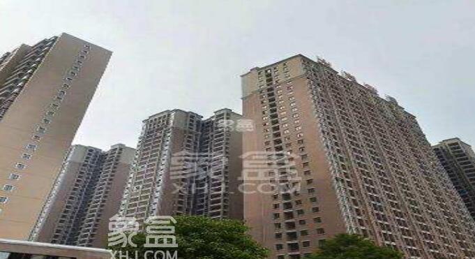 东二路二手房推荐 圆梦康乐城北临松雅湖公园 自然环境十分优越