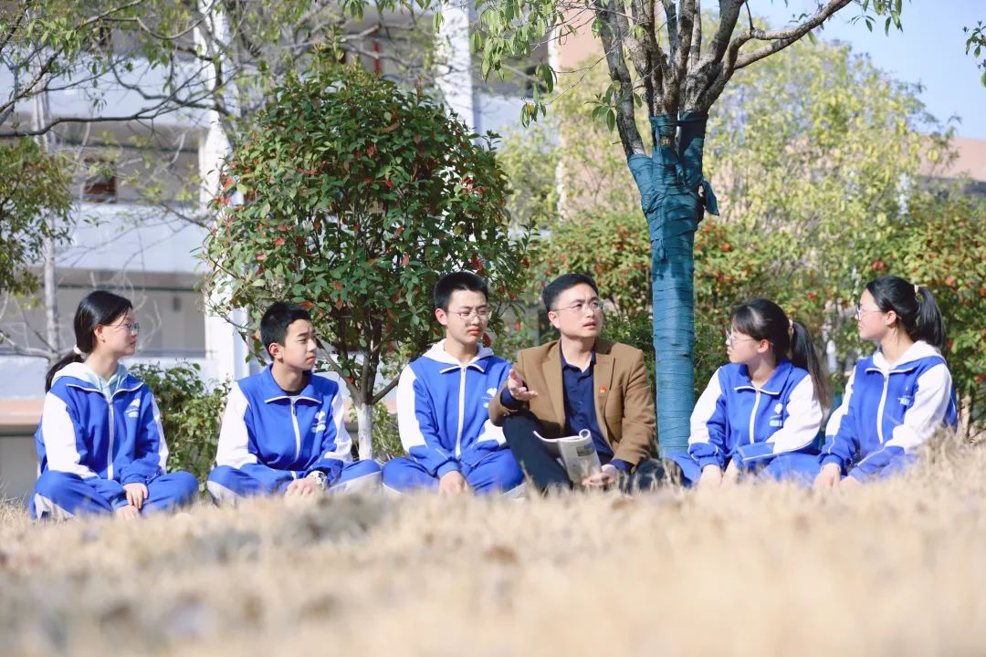 【报名季】湖南师大附中星沙实验学校彭聪:愿与星沙教育“比翼齐飞”! 【报名季】湖南师大附中星沙实验学校彭聪:愿与星沙教育“比翼齐飞”!