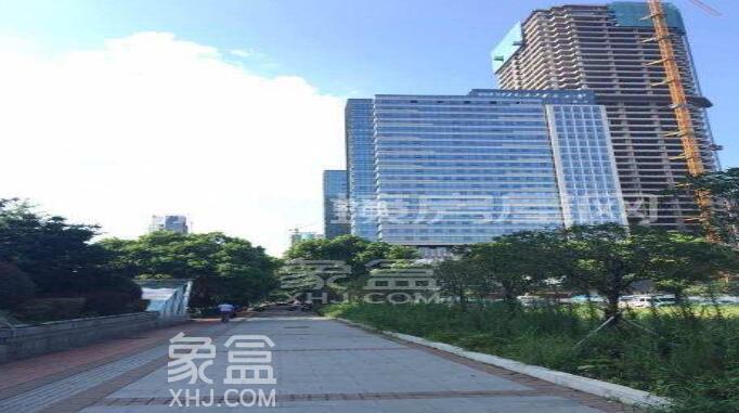 东风路二手房之绿地中心拥有国际化的物业定制服务 广阔的景观视野
