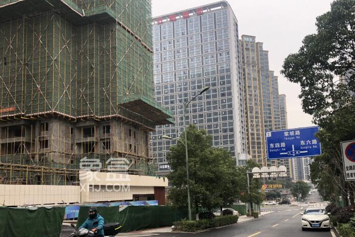开元路二手房之尚鑫海悦是星沙少有的地铁上盖都是综合体