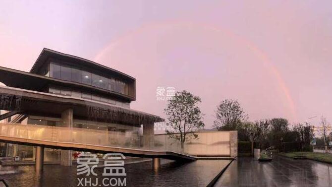 開福區(qū)周邊二手房 長沙萬境瀟湘宜居舒適 教育資源不錯(cuò)