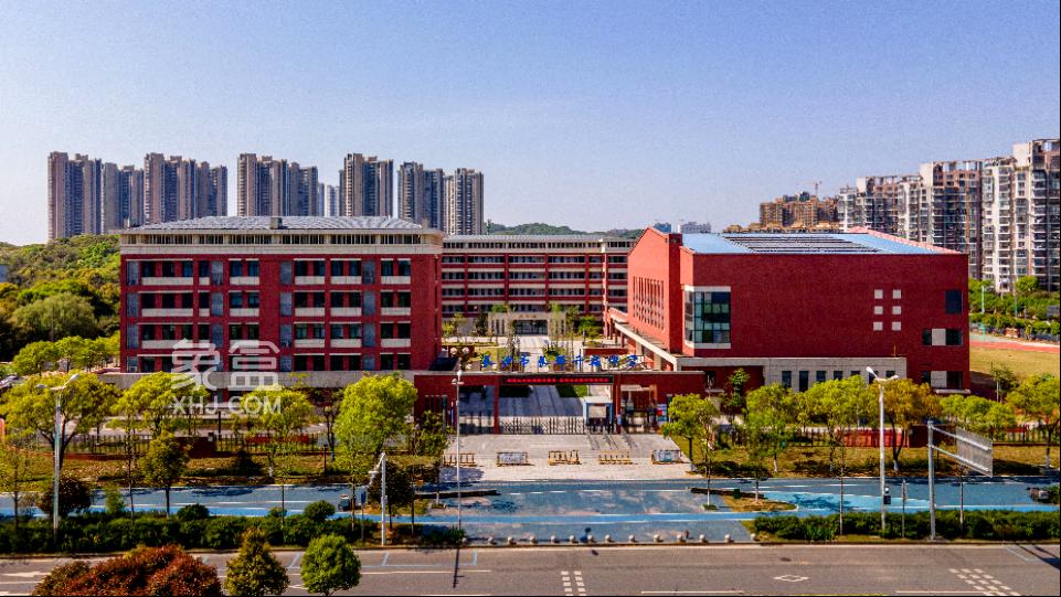 【报名季】城投阅江逸府4大红盘基因，长郡开福中学+新竹二小旁首付35万国企好房！