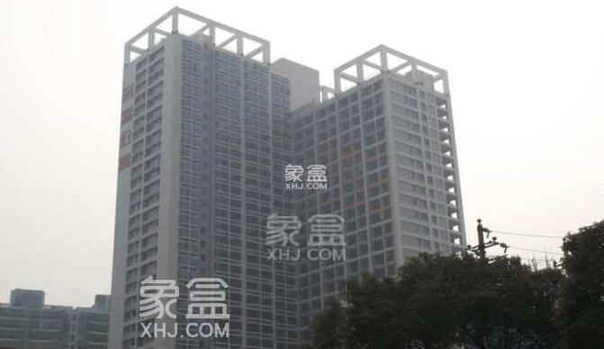 伍家岭二手房 名富公寓位于北城核心地段 现代简约风格的建筑