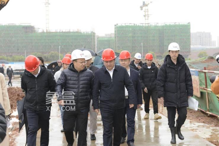 【报名季】3月24日陈永高一行莅临华远金科空港国际城考察，三期建面95-125㎡7字头热销中！