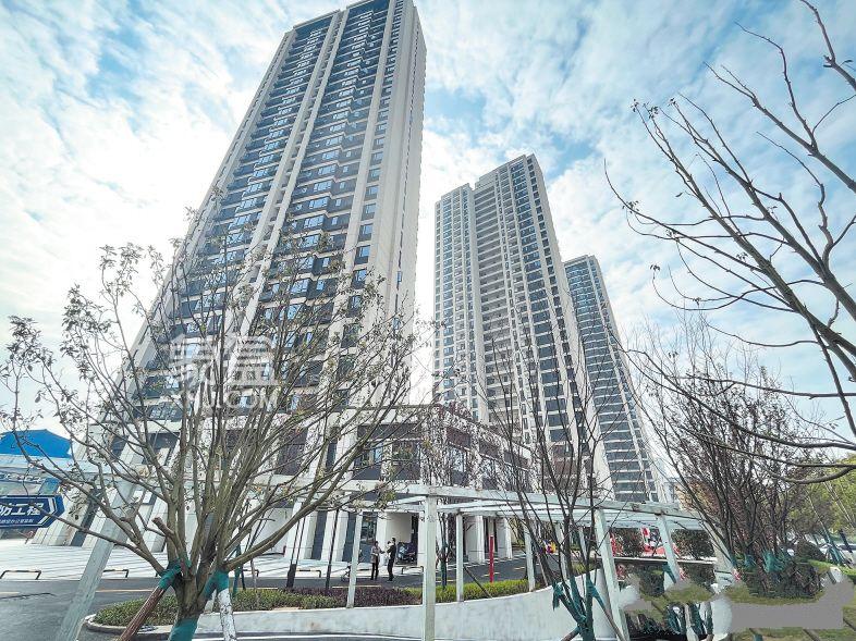 【報(bào)名季】3月31日奧園城市天驕二期272戶交付，業(yè)主住上“暖心房、放心房”！