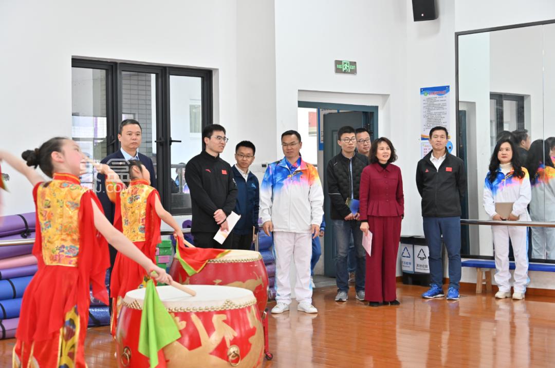 4月25日徐建方到清水塘三小開展湖南青少年體質(zhì)健康促進(jìn)工作調(diào)研！