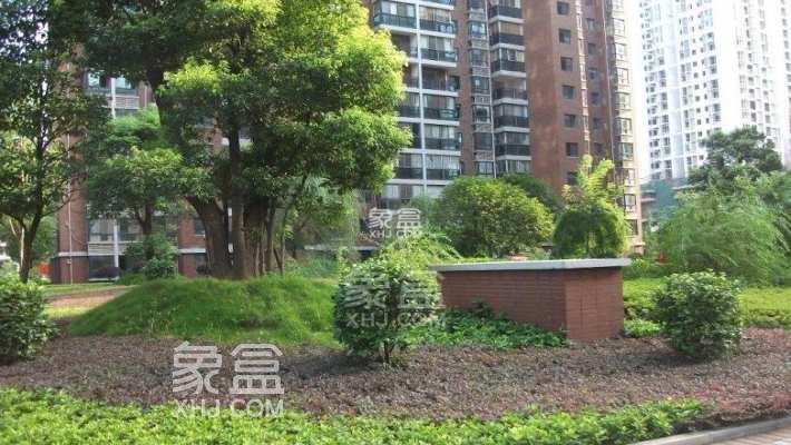 【地鐵好房】省政府站二手房，發(fā)展前景極好，交通四通八達