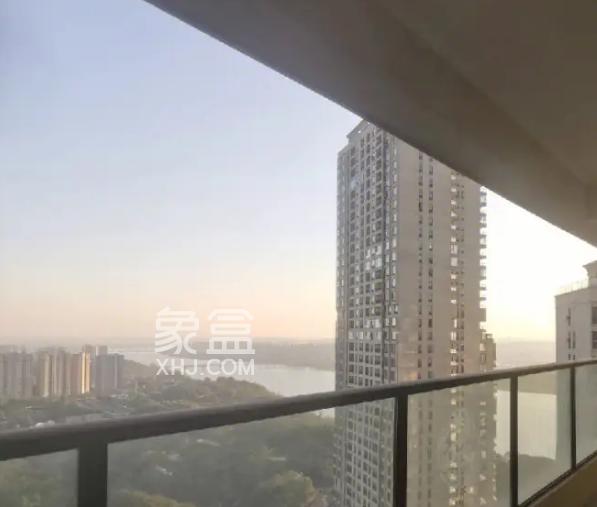 江景视野一览无遗！盘点长沙河东江景豪宅小区！