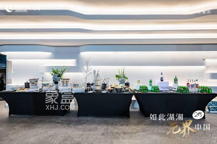 6月11日绿城凤起麓鸣无界示范区绽放，建面210-315㎡大平层热销中！