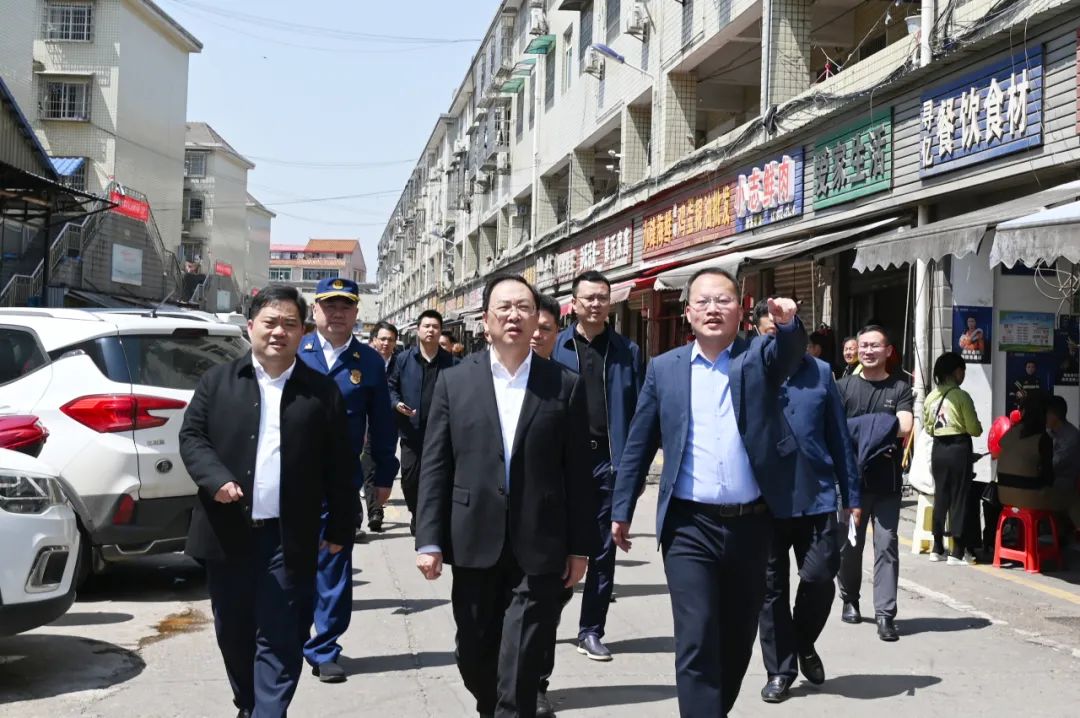 長沙雷鋒農(nóng)產(chǎn)品批發(fā)大市場提質(zhì)改造，民富民樂民康民健的民生福地！