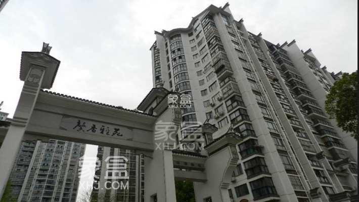 7月12日全新房源：麓谷正地鐵口，精裝周正小戶型好價(jià)出售