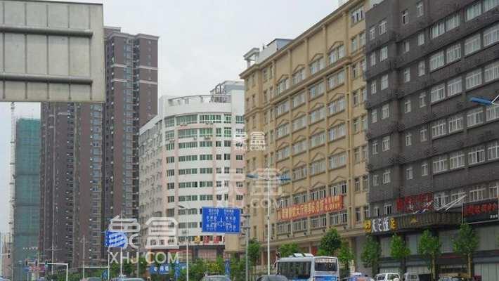 7月26日全新房源：開福區(qū)四方坪精裝三室僅售127萬，商圈環(huán)繞+完善教育配套