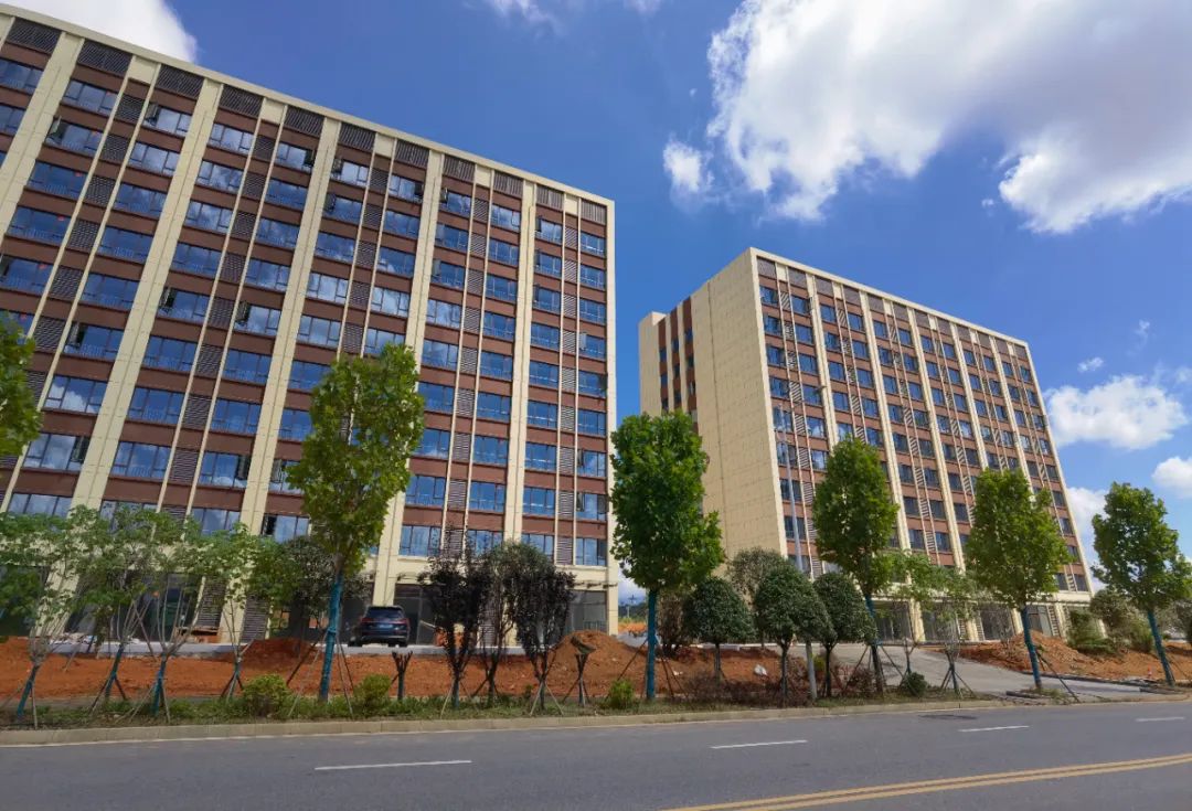 7月28日浏阳市省级农业科技园广宇公租房352套公租房建成交付！