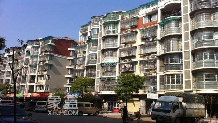 8月9日全新房源：馬王堆帶陽臺三室，鄰長郡芙蓉中學(xué)，僅售40萬