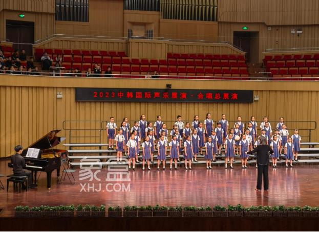 8月18日楓樹山小學(xué)榮獲“中韓國(guó)際音樂集·中韓國(guó)際聲樂展演”中小學(xué)生組銀獎(jiǎng)！