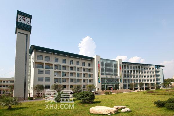 長郡湘府中學(xué)長沙租房精選：鑫遠(yuǎn)悅城坐擁雙地鐵站，長株潭融城發(fā)展區(qū)，舒適便捷