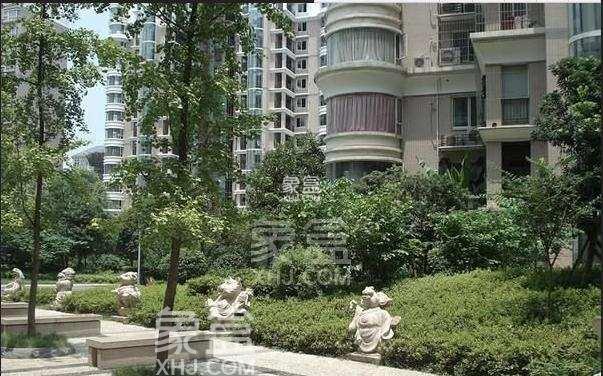 9月9日全新房源：芙蓉區(qū)政府大面積四室，寬敞舒適正地鐵口