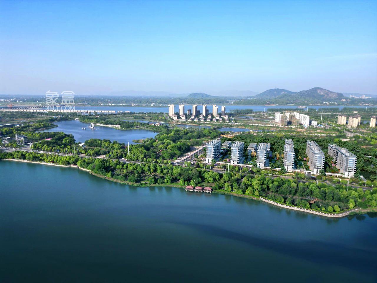国企湖景盘——“湖南建投御湖印”将首开！高端改善“8字头洋房+1.3W叠拼”！