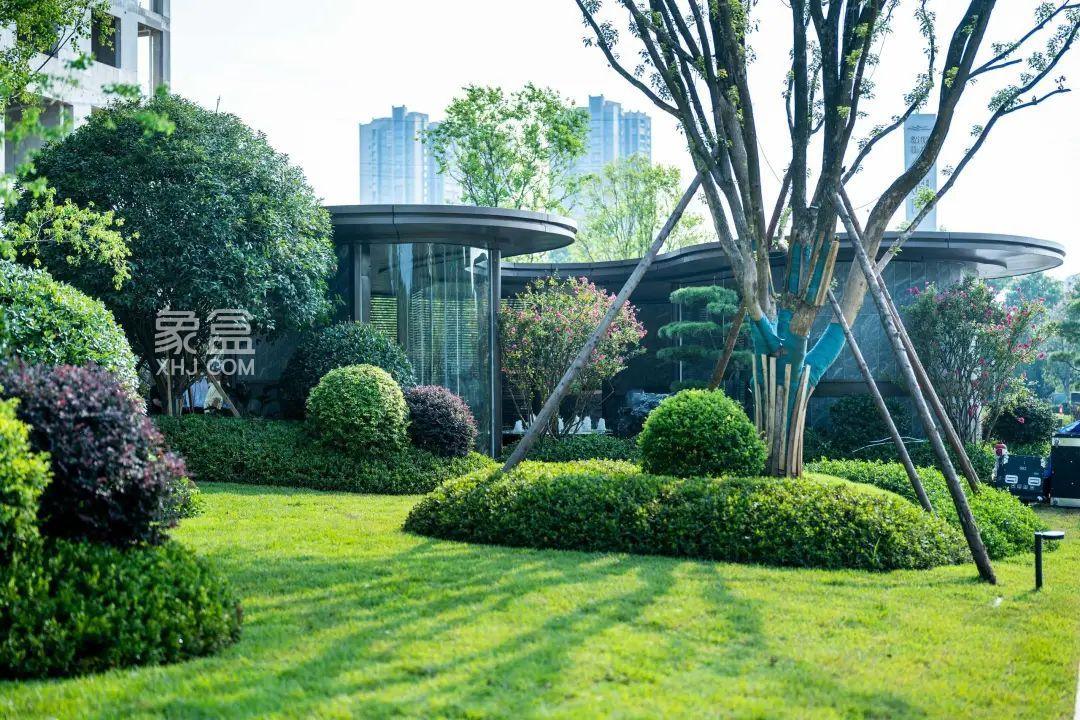 国企湖景盘——“湖南建投御湖印”将首开！高端改善“8字头洋房+1.3W叠拼”！
