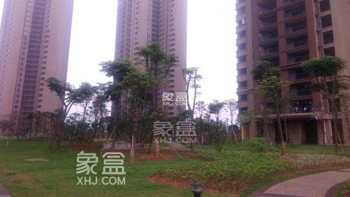 10月20日長沙二手房最新房源：岳麓區(qū)三室兩廳豪華裝修，中小完善配套