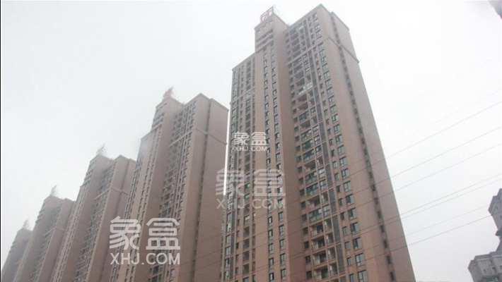 10月21日长沙二手房最新房源：马王堆三室一厅周正精装，配套完善，均价佳