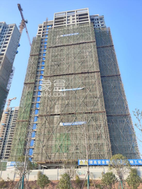 中梁正荣府10月家书，阳高小学建面107-148㎡9字头热销中！