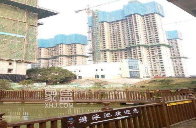 10月27日长沙二手房最新房源：岳麓区温馨周正两室，正地铁口且靠近西湖公园