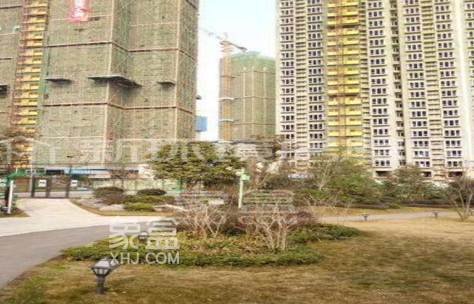 10月31日長(zhǎng)沙二手房最新房源：萬(wàn)家麗路寬敞四室，五號(hào)線正地鐵口，教育齊全
