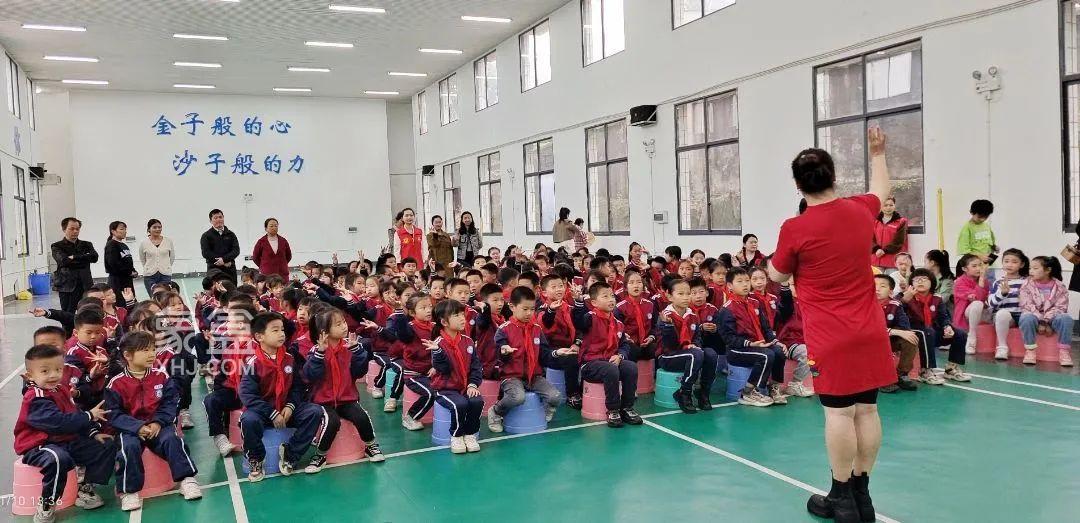 长沙花鼓戏进金沙小学，让优秀传统文化“活”起来！