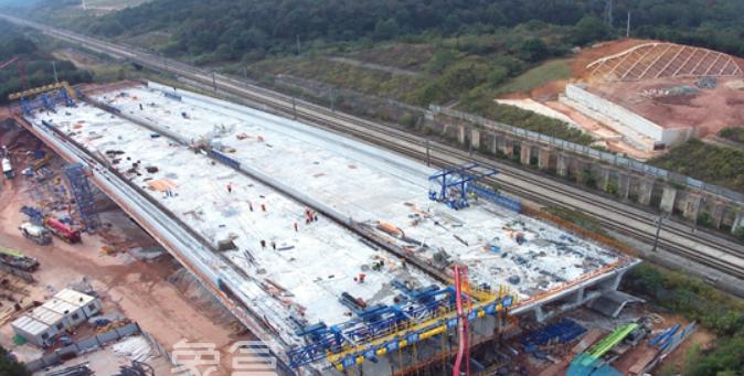 河东第二条连接长沙与湘潭的主干道，预计明年6月通车！