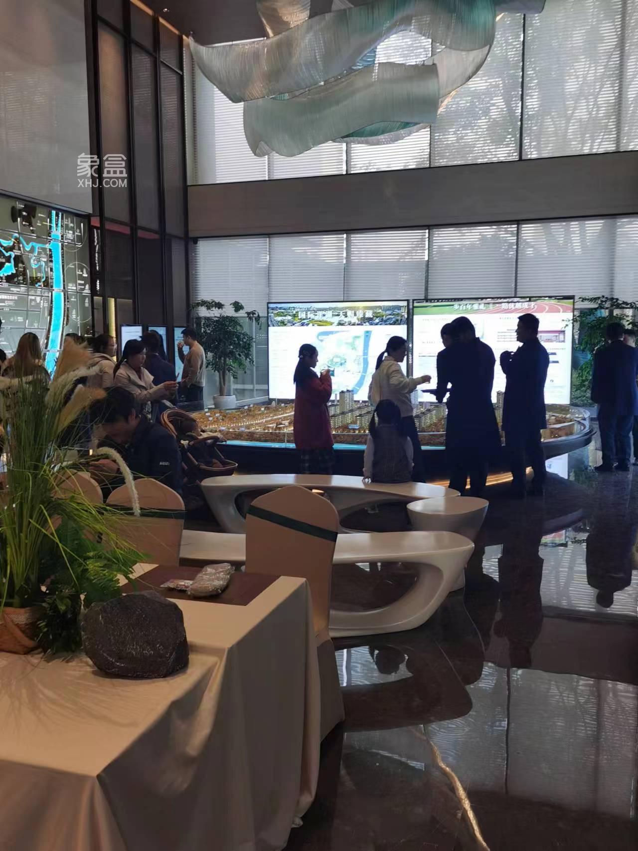 长沙1124二套房不限购、三套房大平层放开新政首日，长沙新房楼市反响如何？