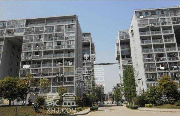 12月7日长沙二手房最新房源：雨花亭商圈中心小户型，三个地铁口环绕，价格优惠
