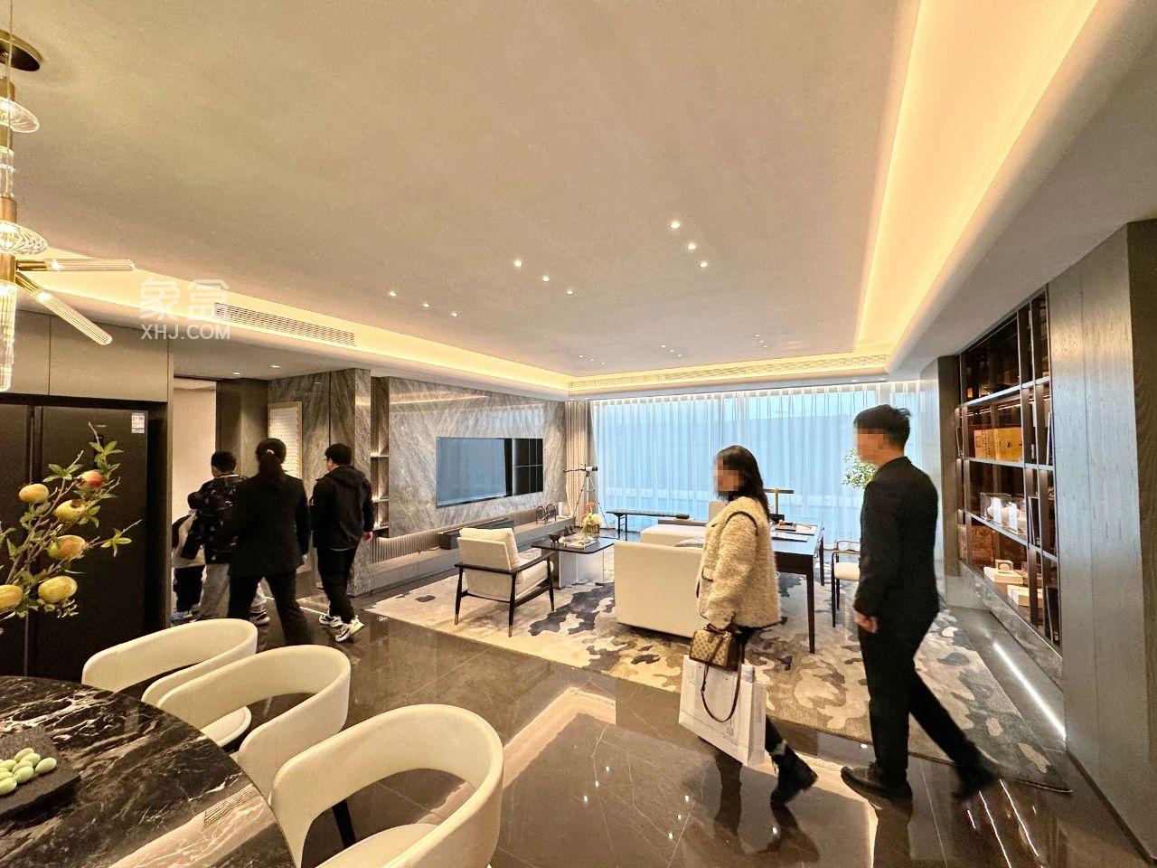 【年终钜惠】建发欣望府示范区已开放，斑马湖建面110-165㎡高层+洋房即将首开！
